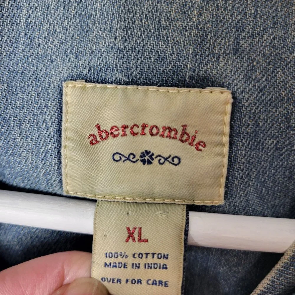 Abercrombie & Fitch Big Girls Size L Snap-Up Denim Jean Jacket Blue